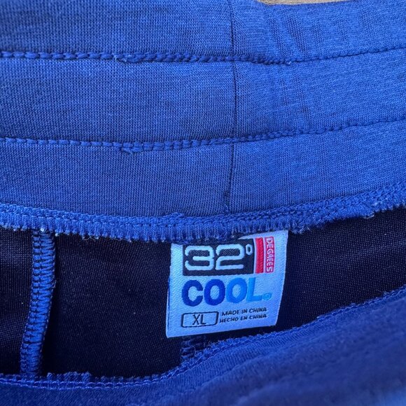 32 Degrees Cool Mens Navy Blue Sweat Shorts With Draw String Sorts Size XL - Picture 2 of 9